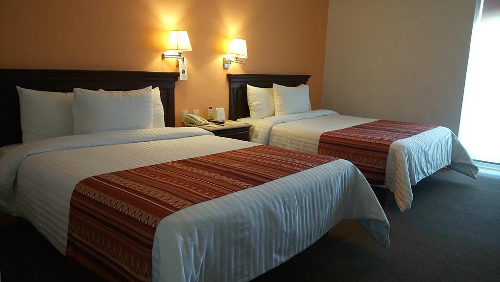 Hg Hotel Zapopan Εξωτερικό φωτογραφία