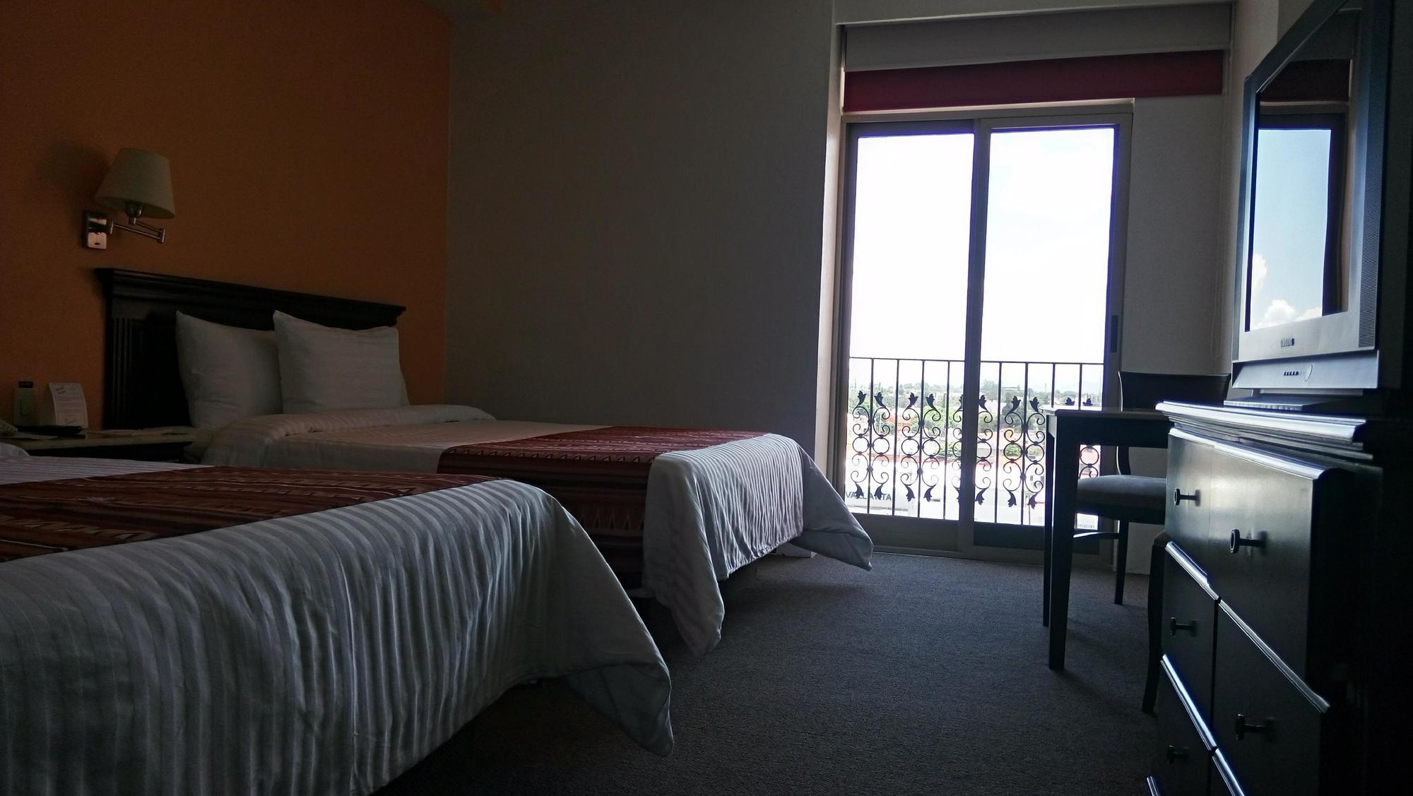Hg Hotel Zapopan Εξωτερικό φωτογραφία