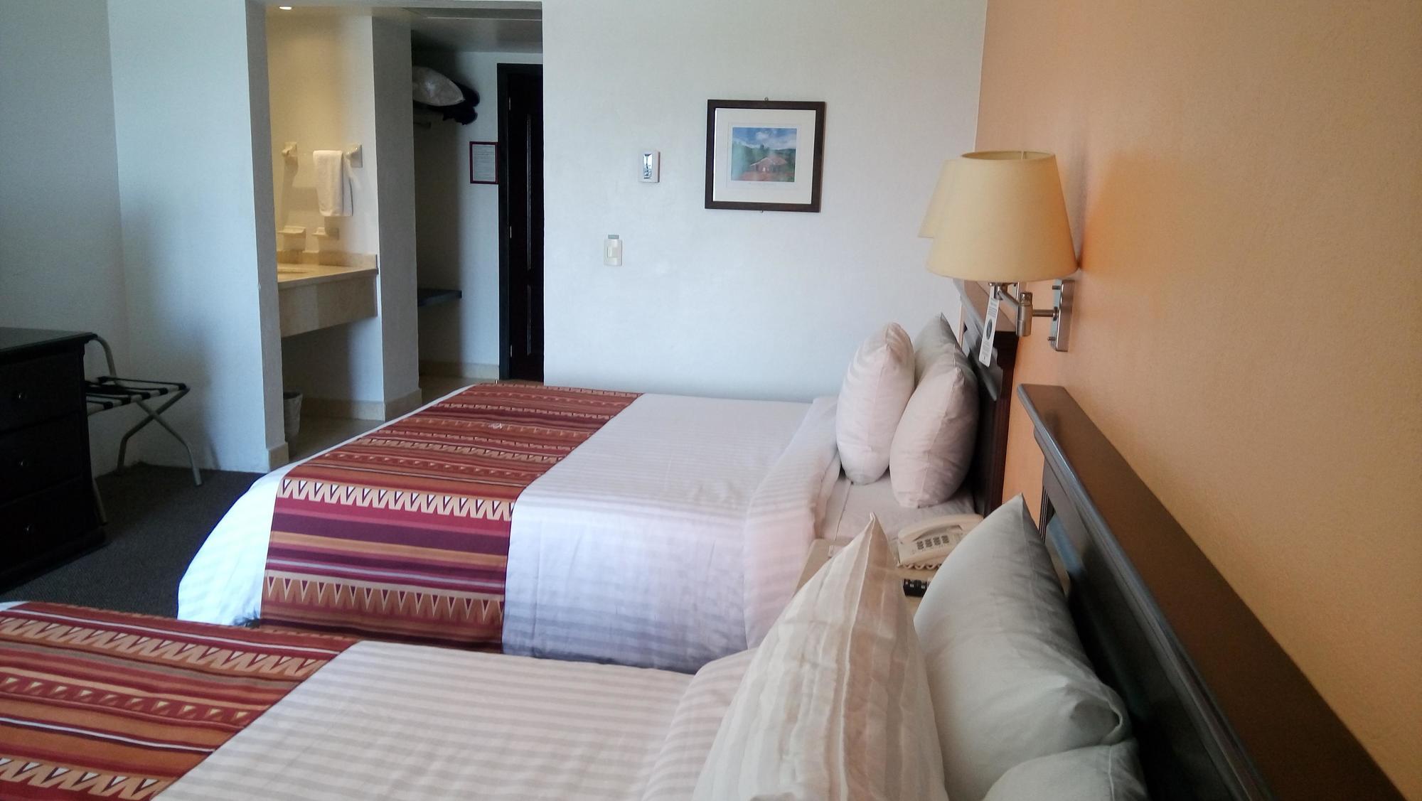 Hg Hotel Zapopan Εξωτερικό φωτογραφία