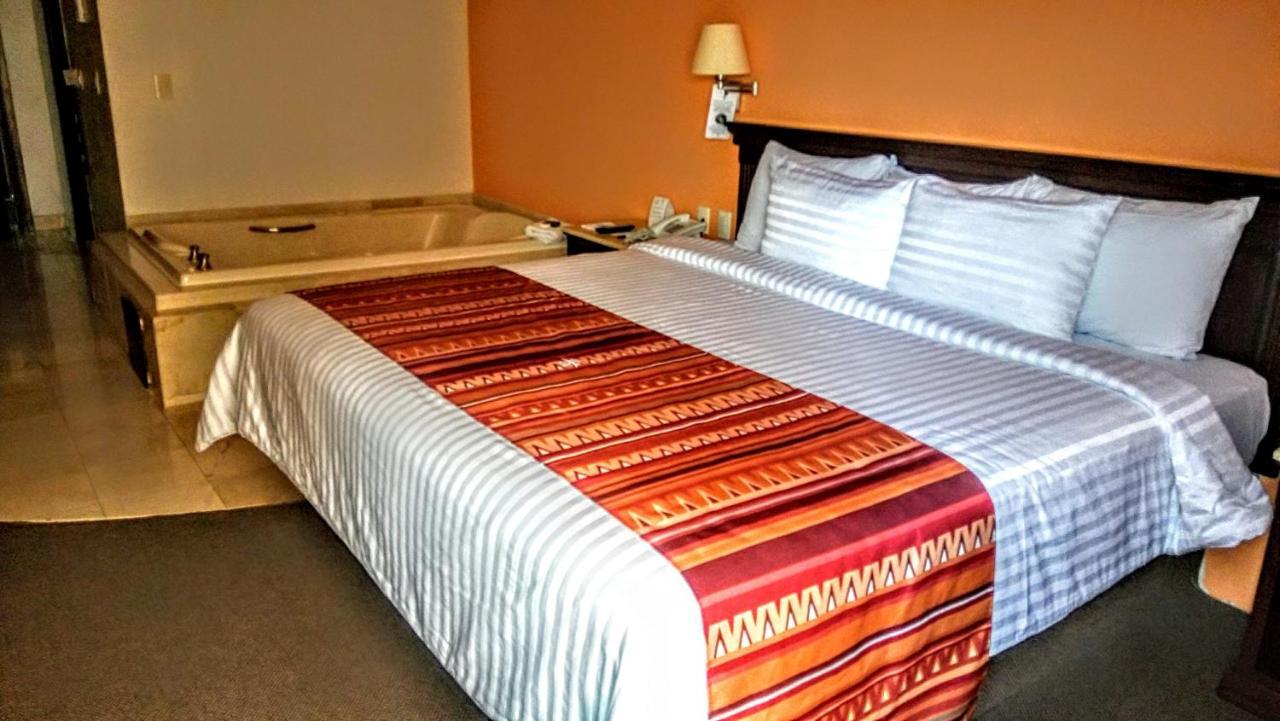 Hg Hotel Zapopan Εξωτερικό φωτογραφία